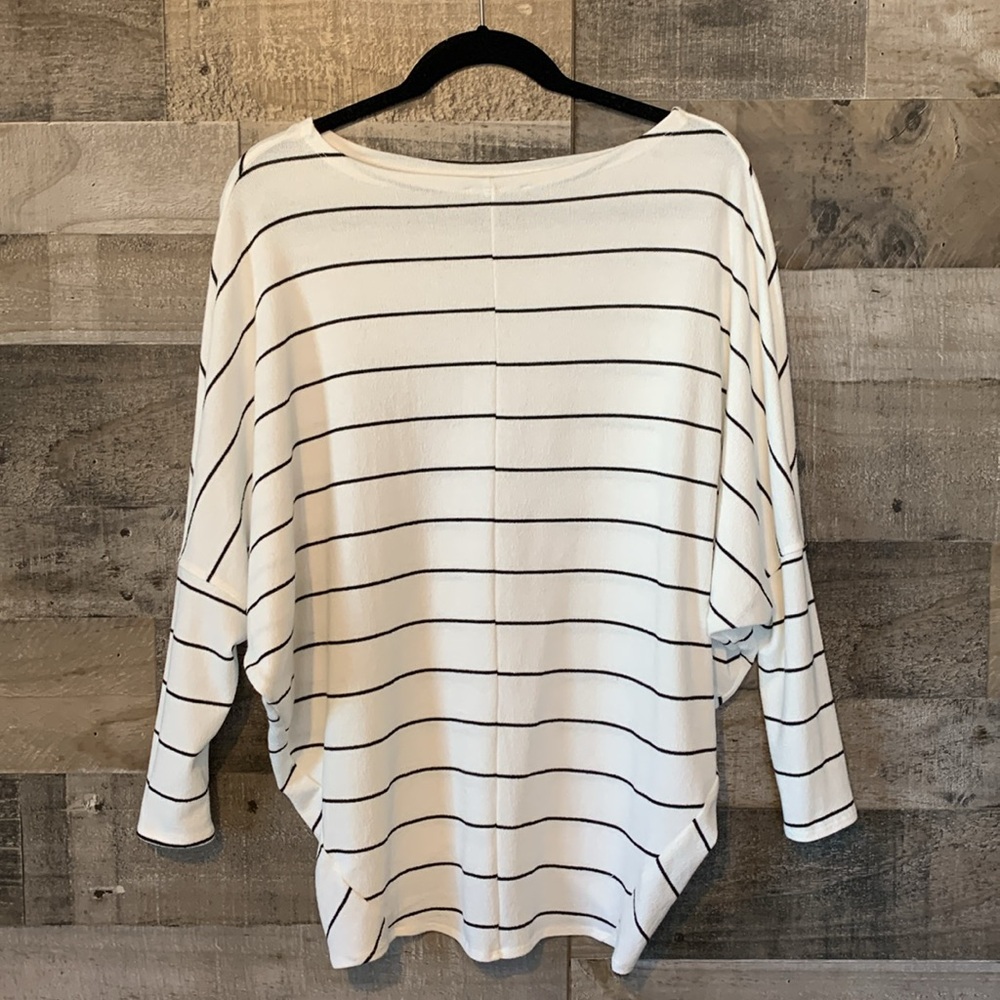 Lulus Oversized Striped Top - Picture 15 of 16